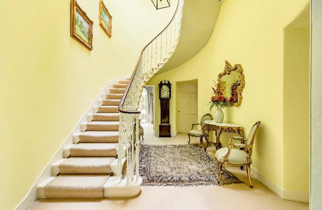 Private Room & Bathroom In Manor House Maybole Εξωτερικό φωτογραφία